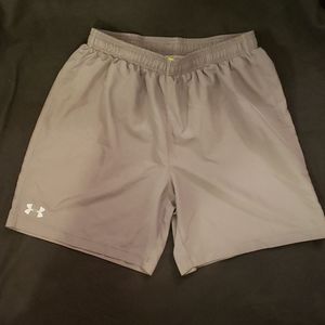 EUC Under Armour Heat Gear Fitted Running Short 7"